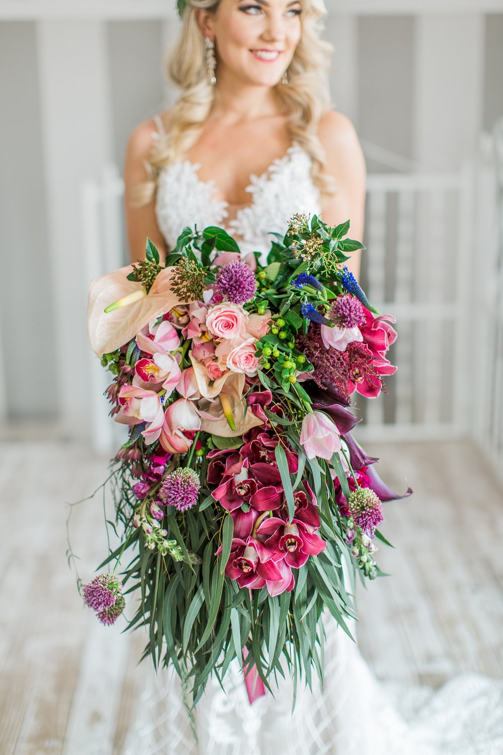 Lush Cascade Bouquet | Image: Grace Studios