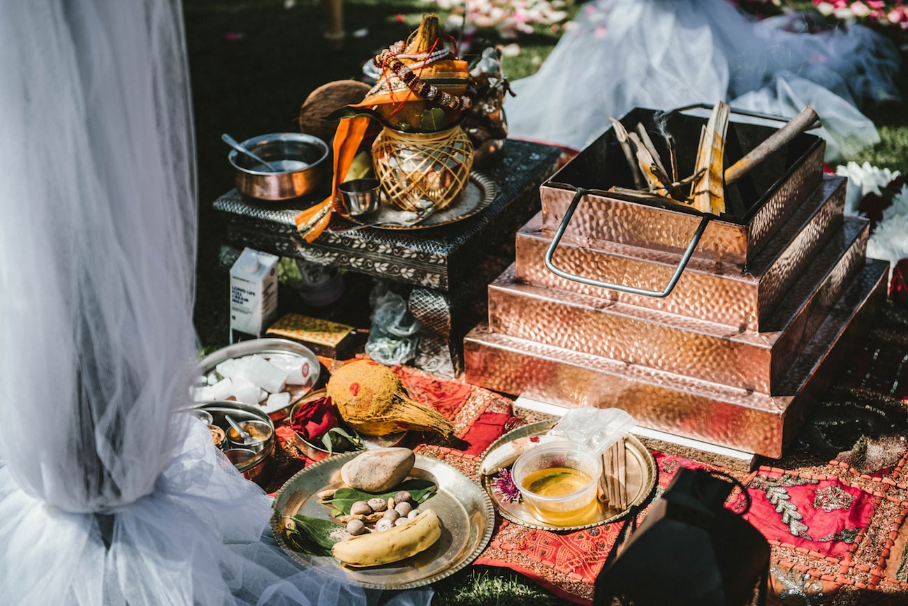 Hindu Wedding Havan | Image: Claire Thomson