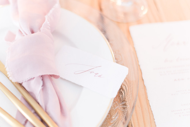 Calligraphy Place Card | Image: Cara Faye Weddings