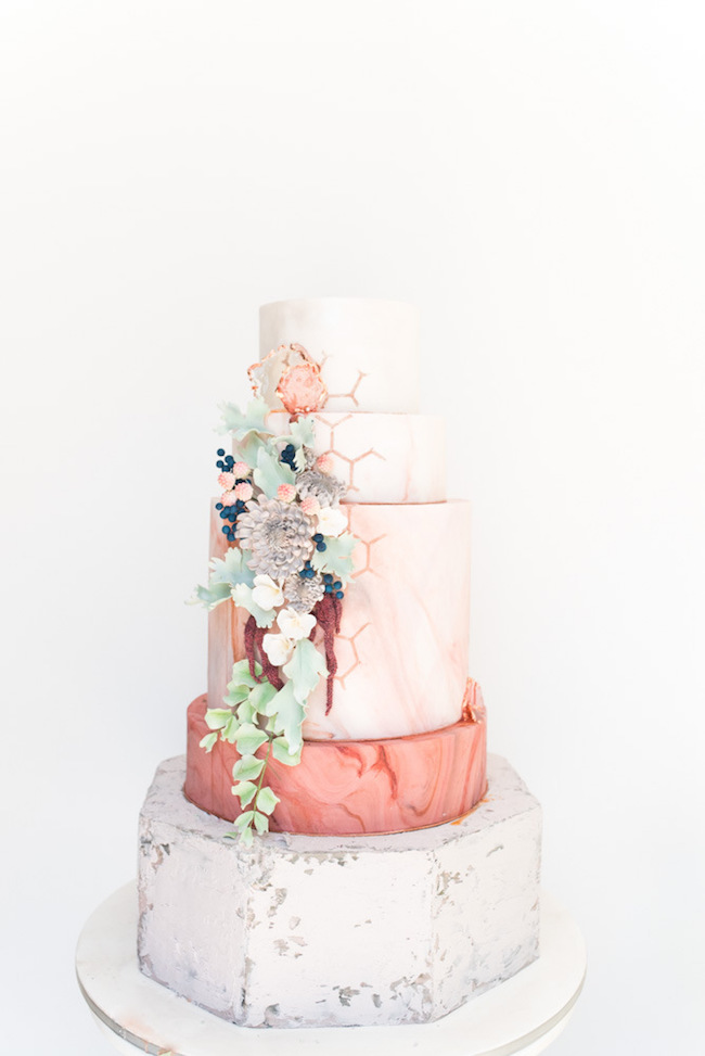 Marble & Concrete Fall Floral Wedding Cake | Image: Cara Faye Weddings