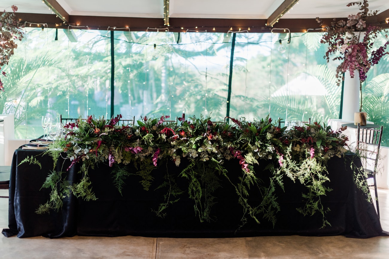 Black Velvet Table Linens | Image: Roxanne Davison