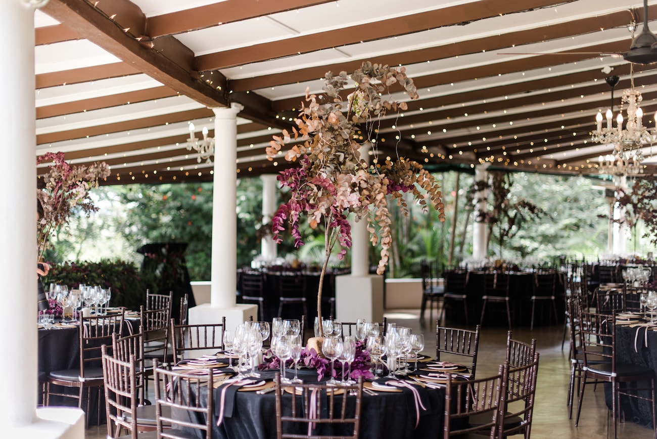 Dried Flower Centerpiece | Image: Roxanne Davison