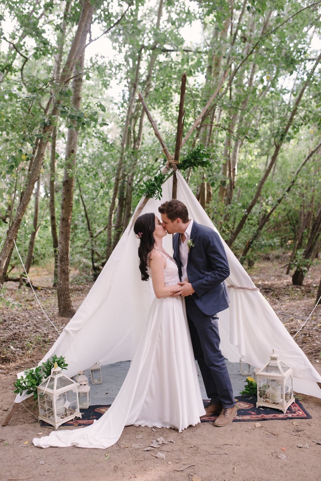 Bride & Groom at Tipi | Image: Cheryl McEwan