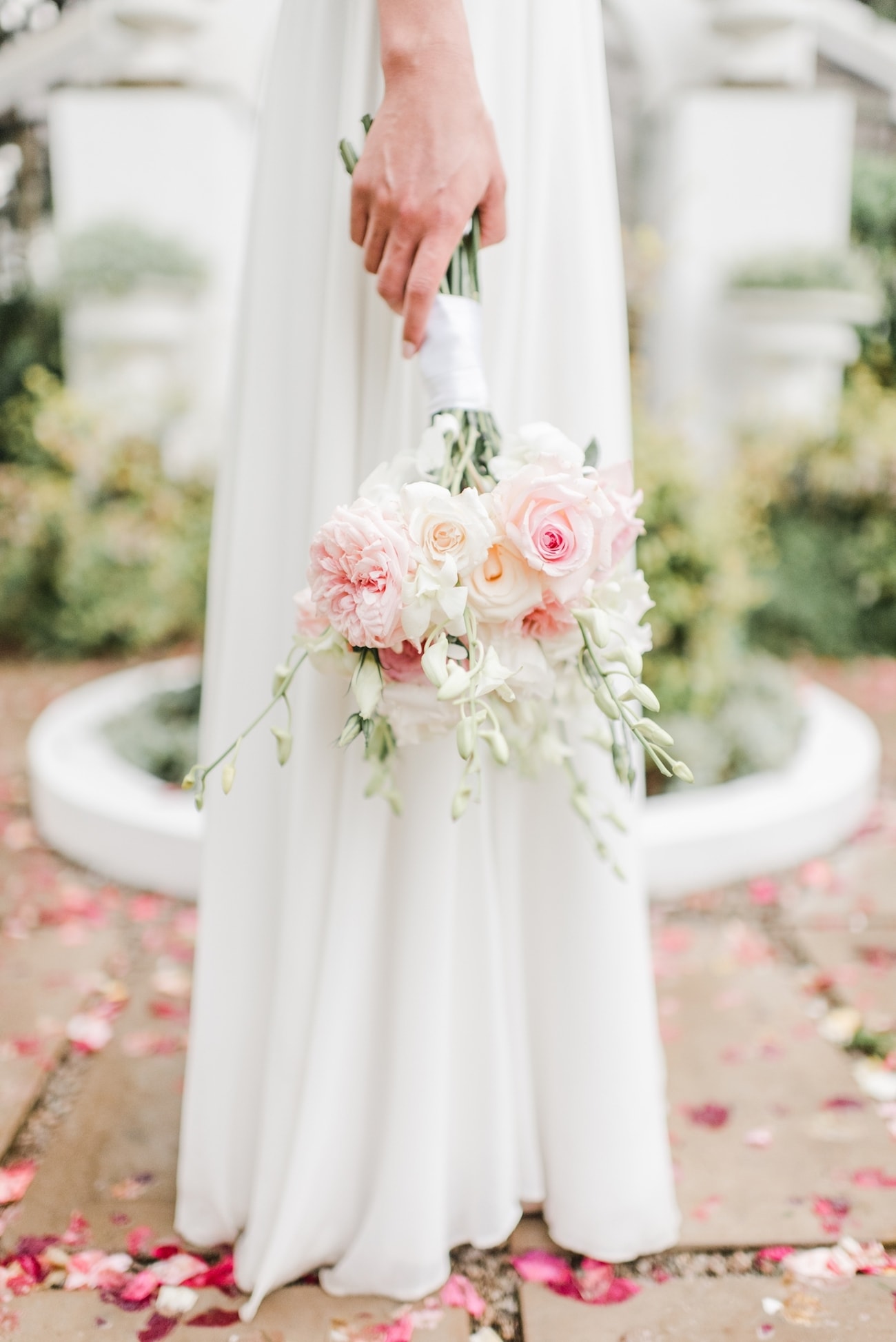 Blush Bouquet | Image: Carla Adel