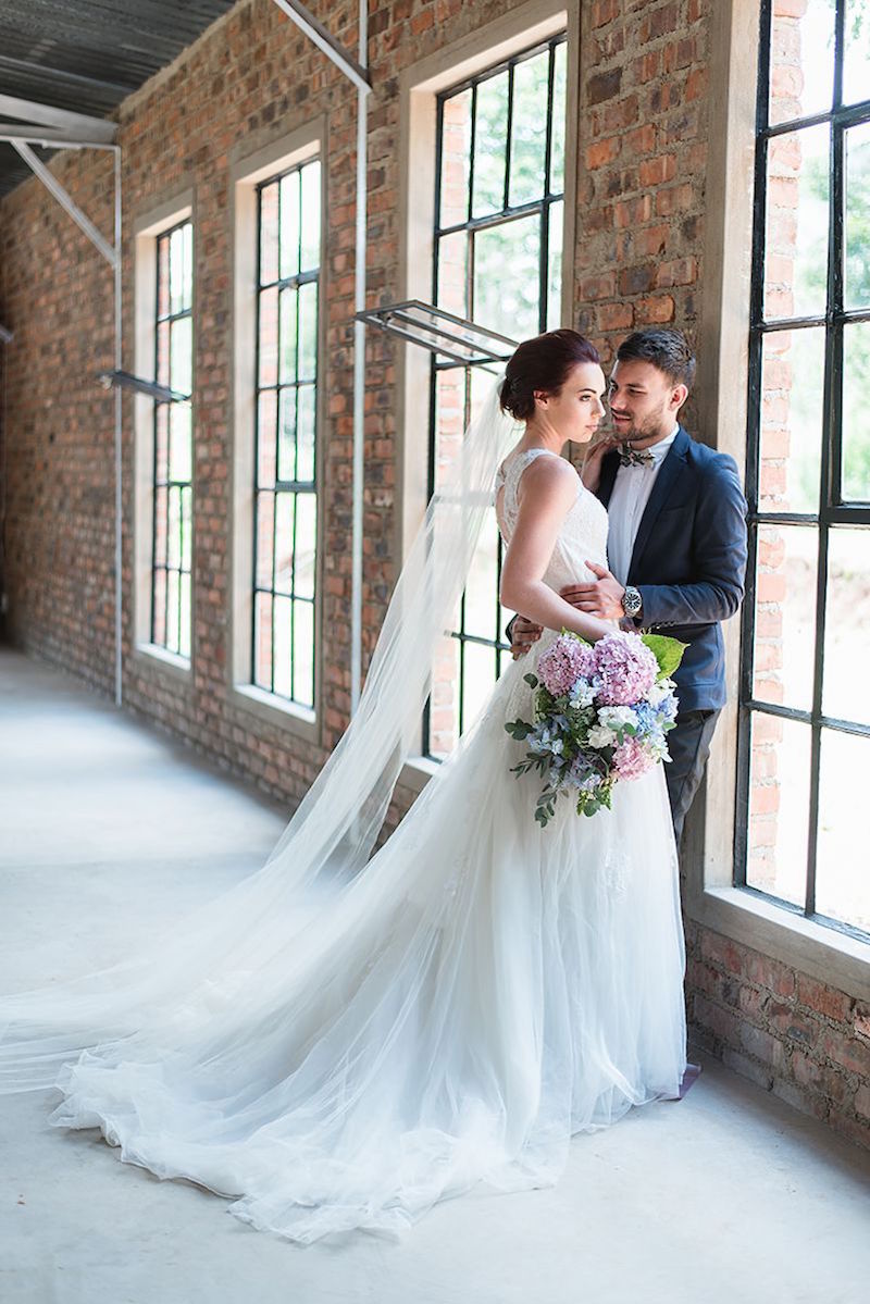 Lace & Tulle Wedding Dress with Long Veil | Image: Marilize Coetzee